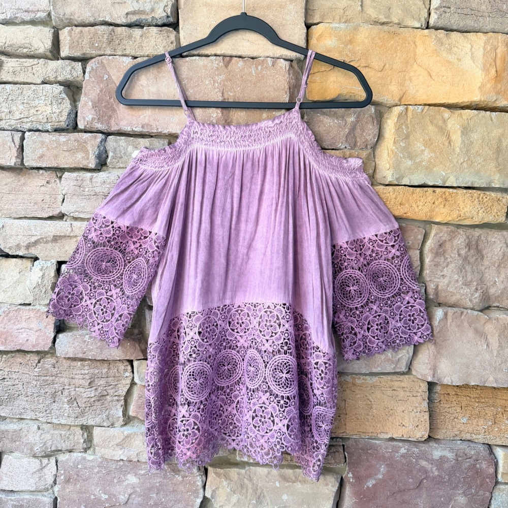 Andree Blue Women Medium Blouse Cold Shoulder Crochet Lace Boho Mauve Purple